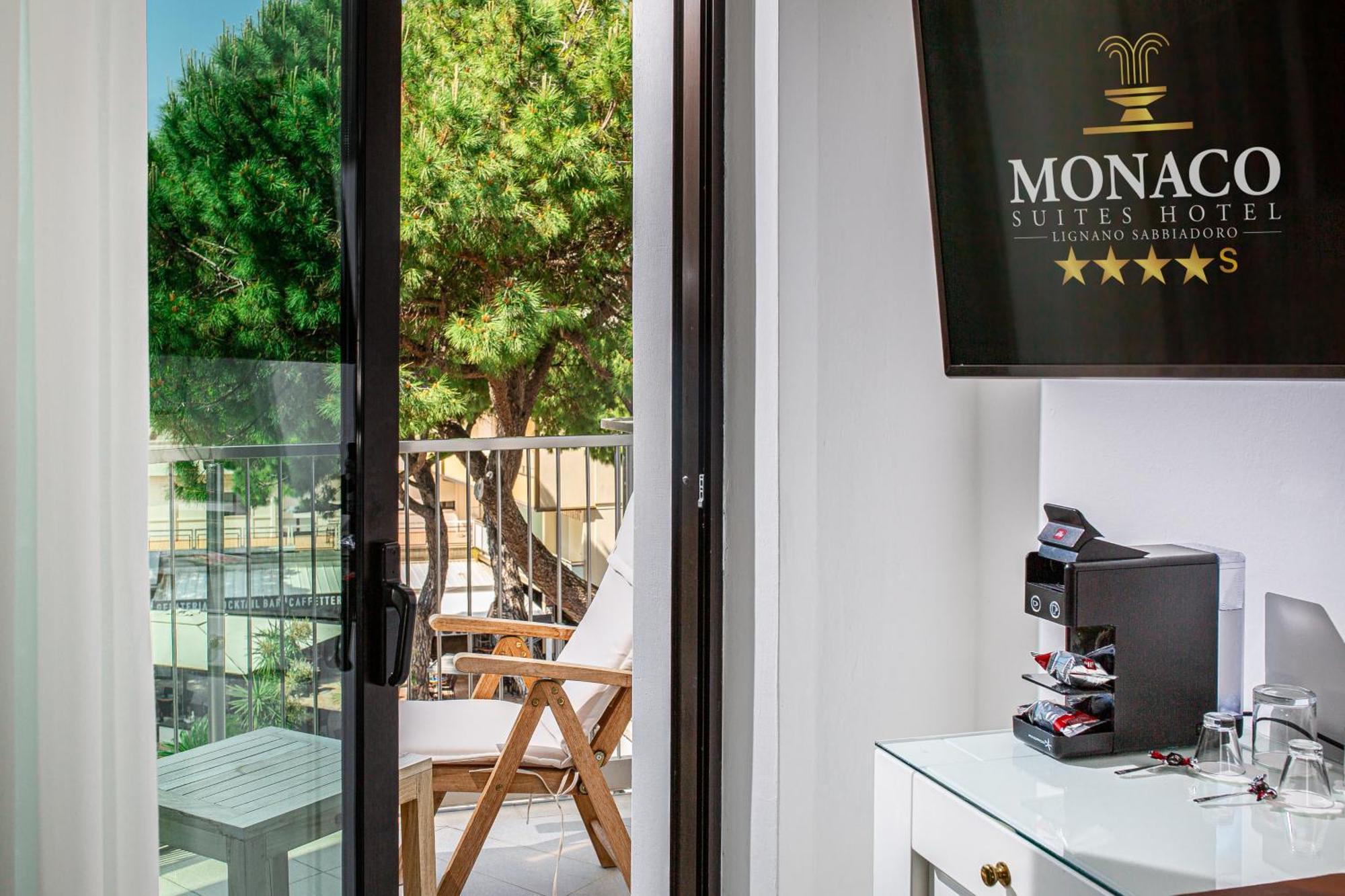 Monaco Suites Hotel リニャーノ・サッビアドーロ 部屋 写真