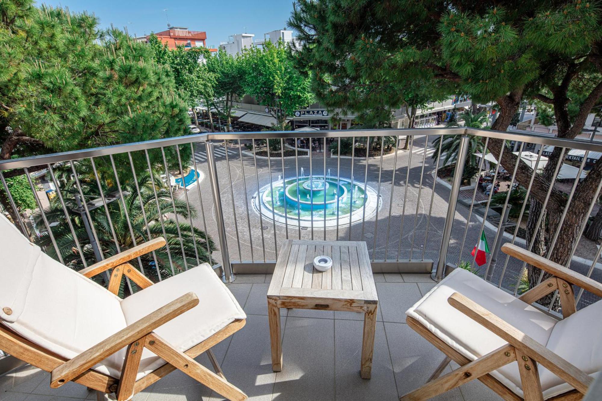 Monaco Suites Hotel リニャーノ・サッビアドーロ 部屋 写真