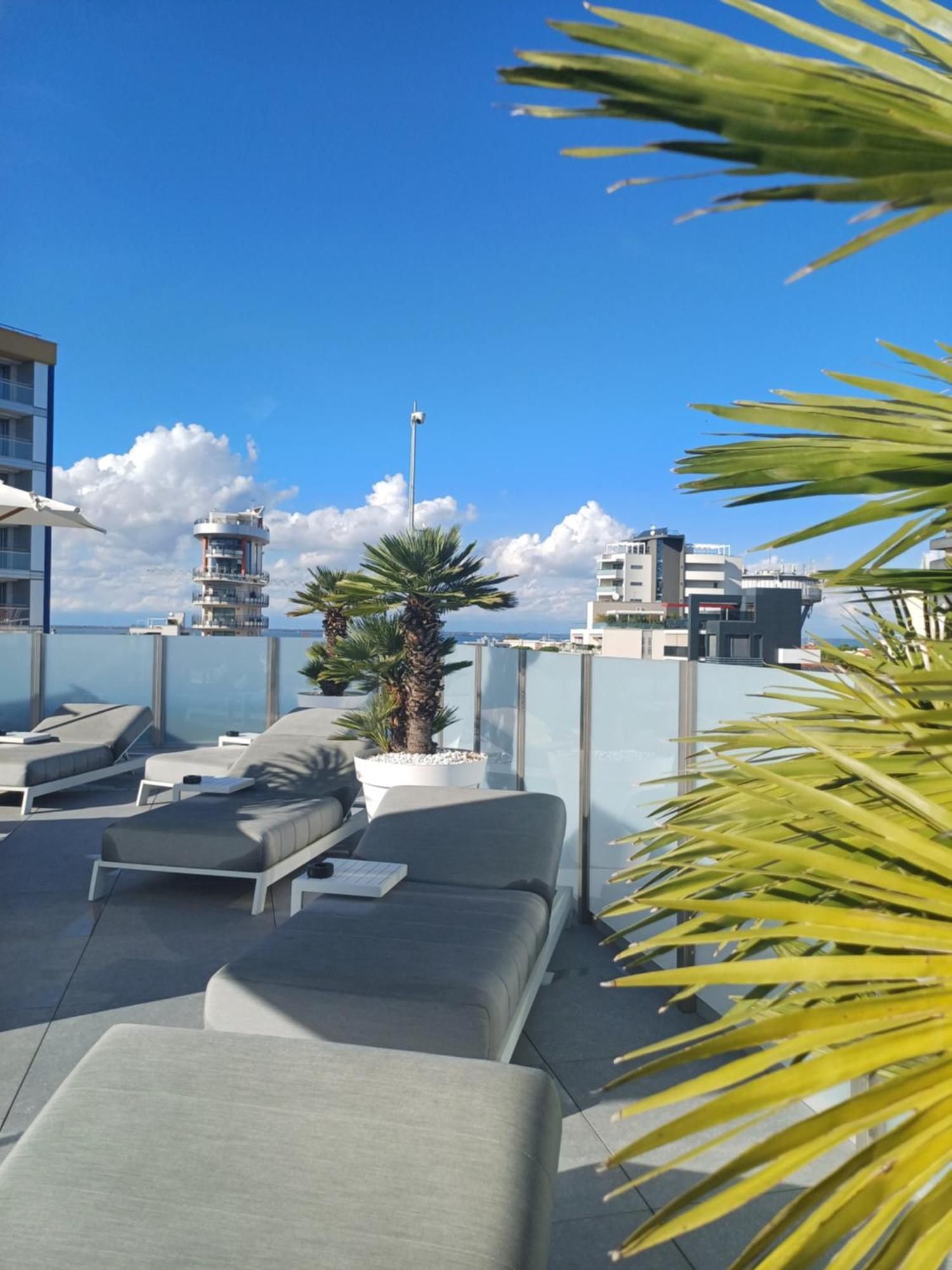 Monaco Suites Hotel リニャーノ・サッビアドーロ エクステリア 写真
